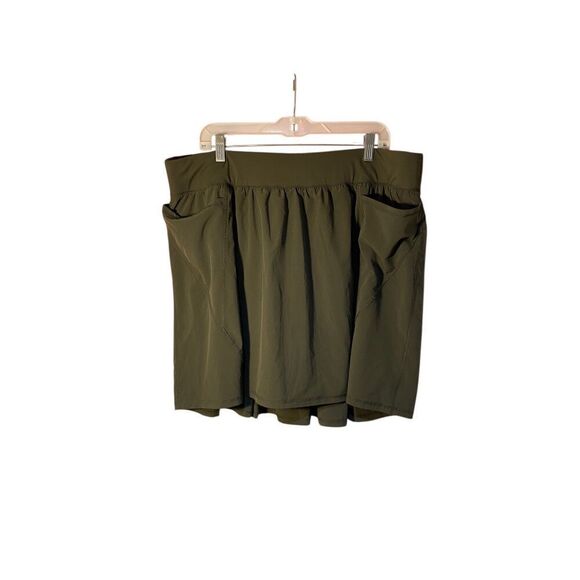 Livi Woman’s Active Athletic Army Green Pleated Skort Pickleball Size 22/24 - Picture 1 of 6